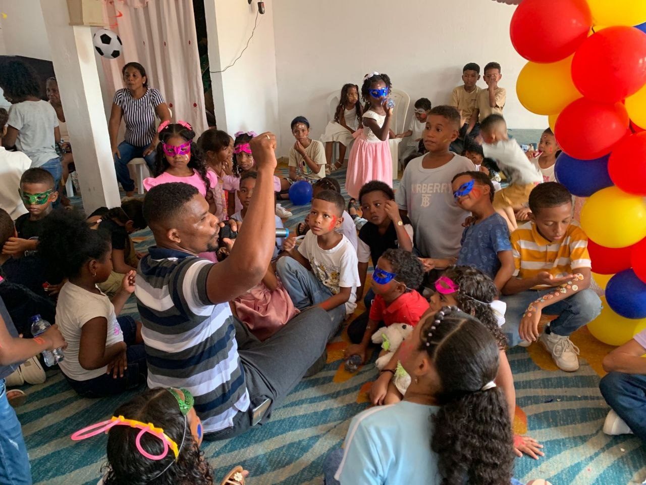Children at Around the Table Foundation in Cartagena, Colombia